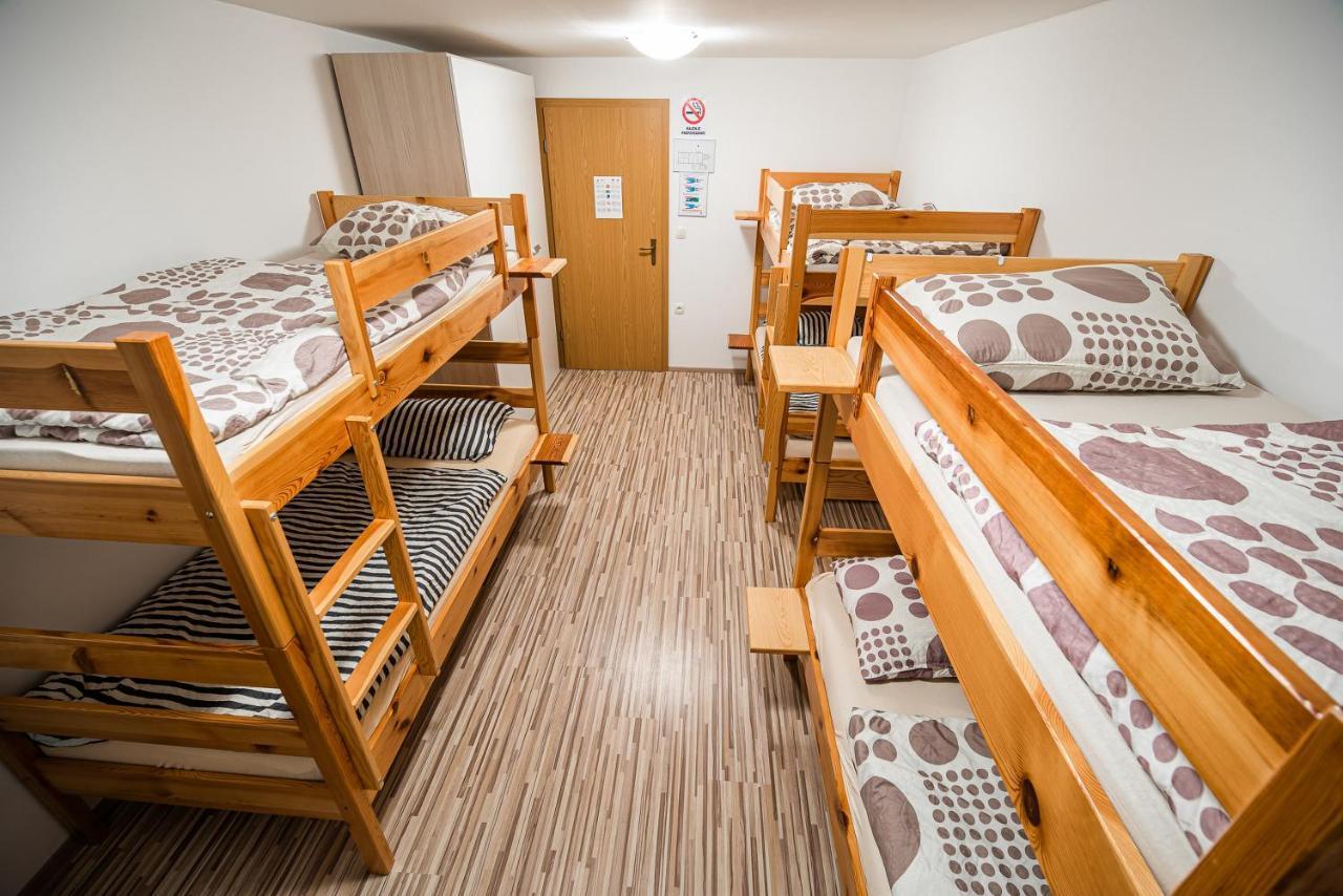 Rooms At Trimcek Sevnica Εξωτερικό φωτογραφία
